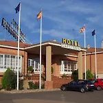 Hotel Mlc 3*