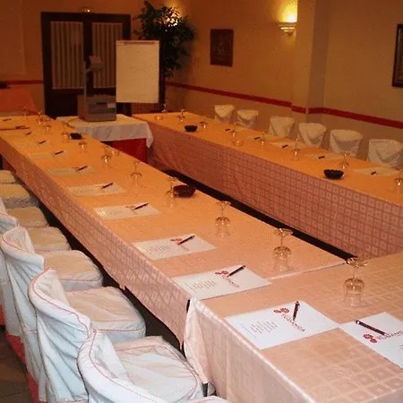 Mlc Hotel Benavente